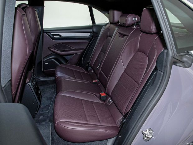 保时捷 Macan新能源 2024款 Macan 4