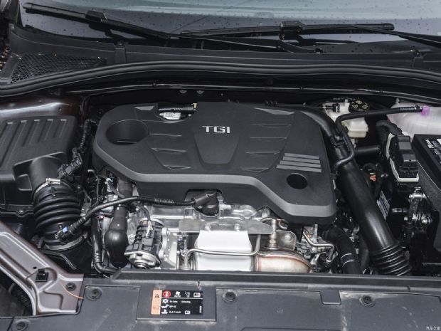 上汽集团 MG5 2024款 300TGI DCT高配版