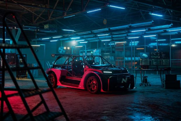 5、现代汽车N品牌发布了新一代Rolling Lab(移动实验室)RN24.jpg