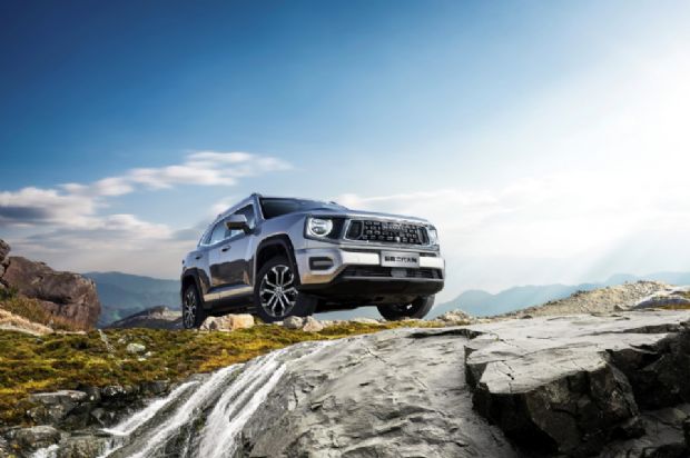 兼顾城市通勤与户外探索,哈弗二代大狗、捷途旅行者、星越L谁才是真王者?