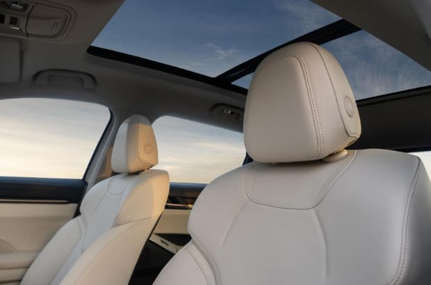 在这个春节的小尾巴，带上家人和新一代哈弗H6一起向幸福出发！