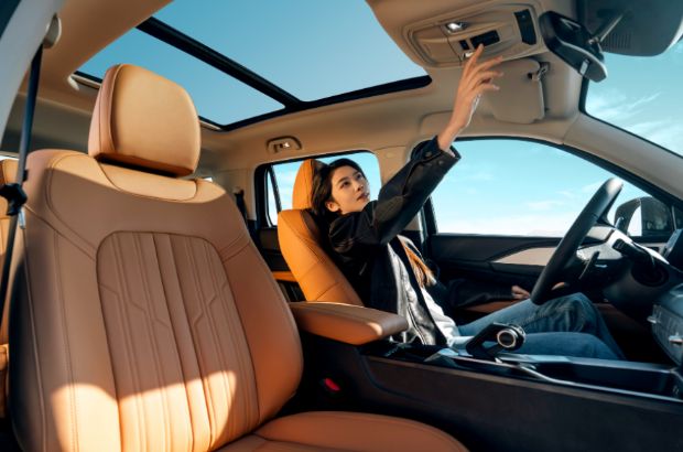 2025款新哈弗H5换新一口价12.78万起,这车太能打了!