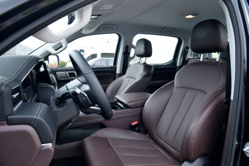 商乘两用≠将就 全尺寸火星7启航版9.98万起实力碾压中型皮卡第3张