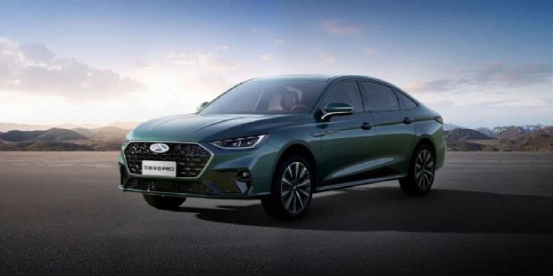 性能提升 奇瑞艾瑞泽8 PRO 2.0T官图发布