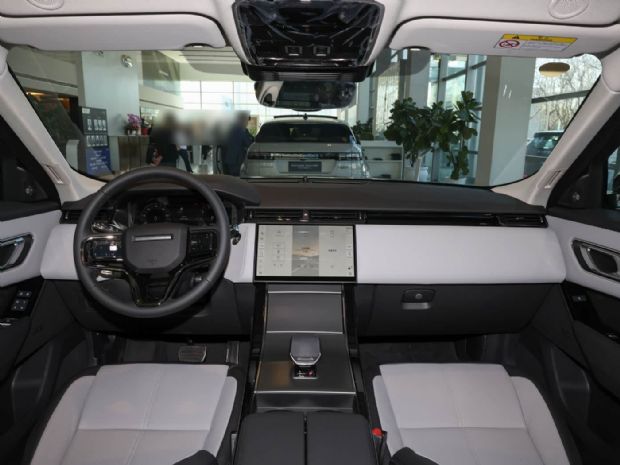 2026款路虎揽胜星脉上市,配置升级售价56.8万起