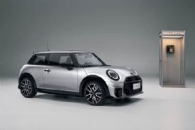 ��ʱ��21.78����MINI COOPER�޶�������