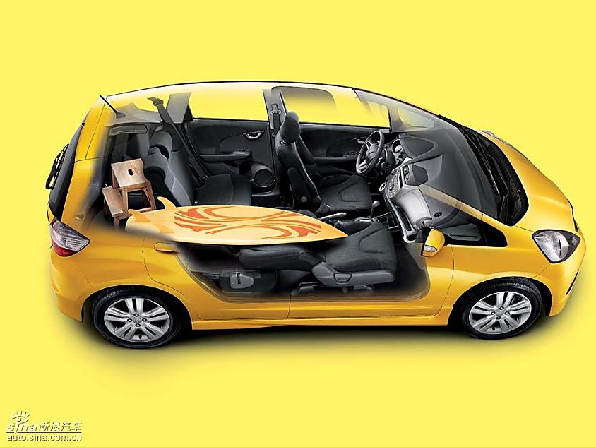 车内空间变化-超长模式