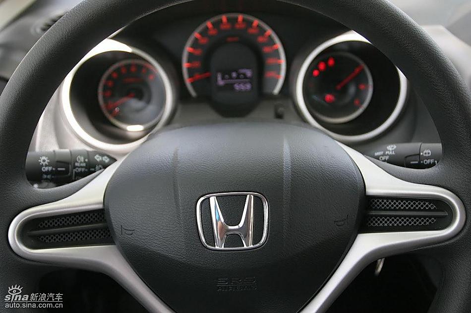 新飞度内饰及细节