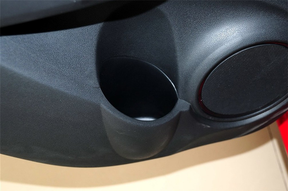 2011款本田飞度1.3L手动舒适版