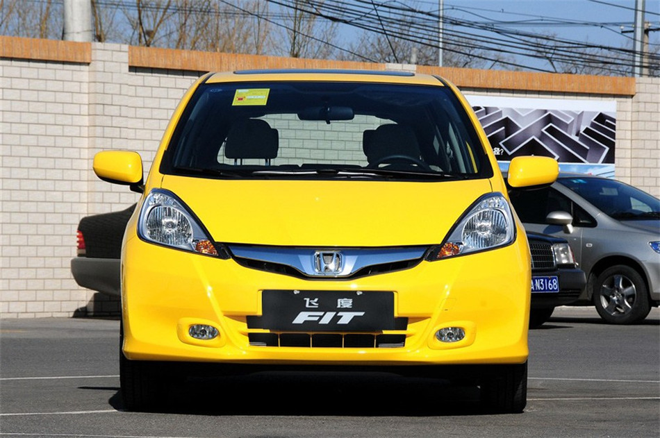 2011款本田飞度1.5L自动豪华版