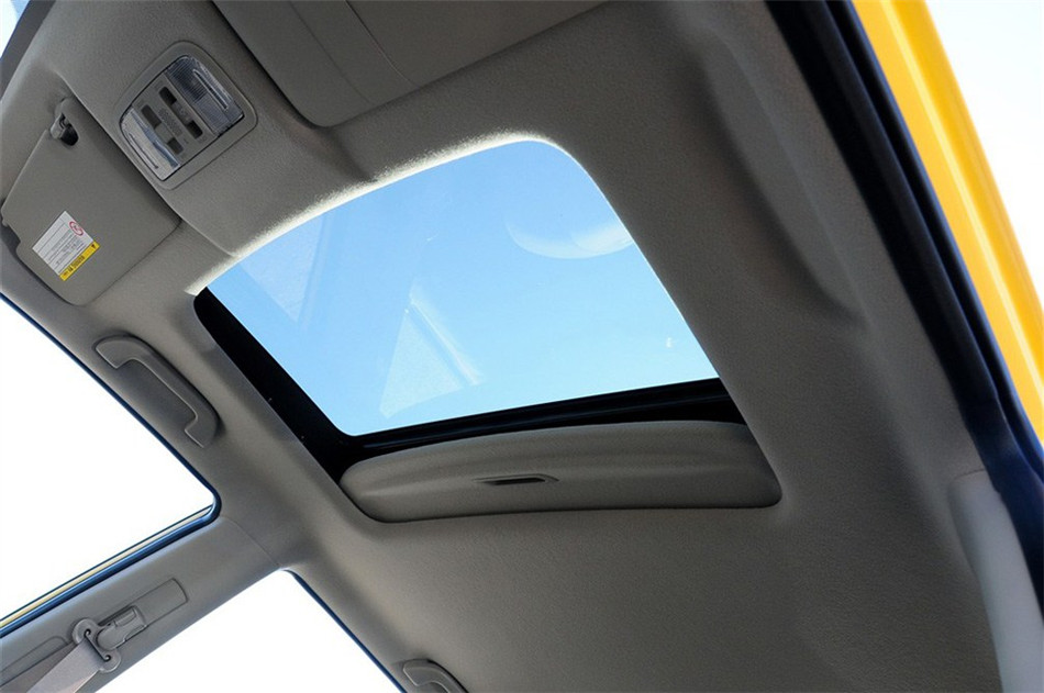 2011款本田飞度1.5L自动豪华版