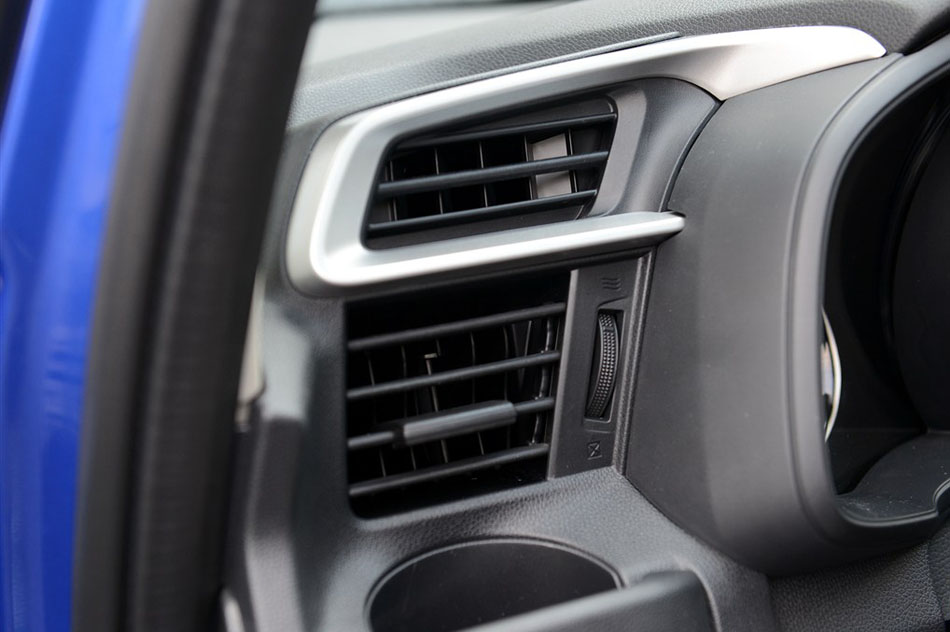 2014款 1.5L EXLI CVT领先型 内饰