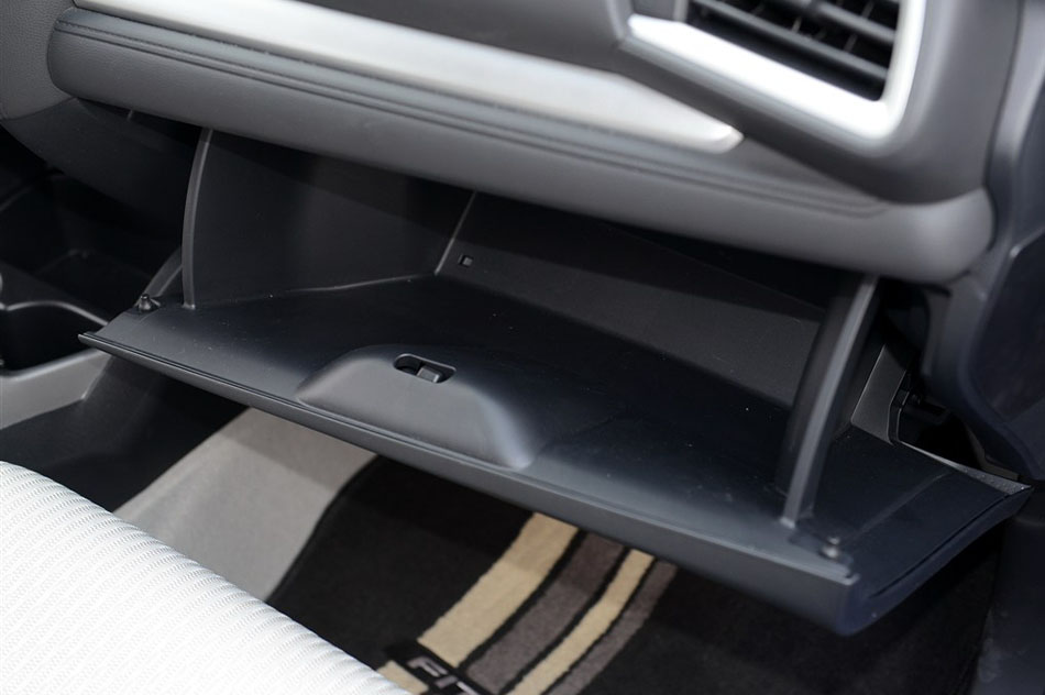 2014款 1.5L EXLI CVT领先型 内饰