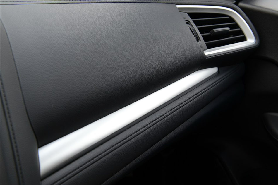 2014款 1.5L EXLI CVT领先型 内饰