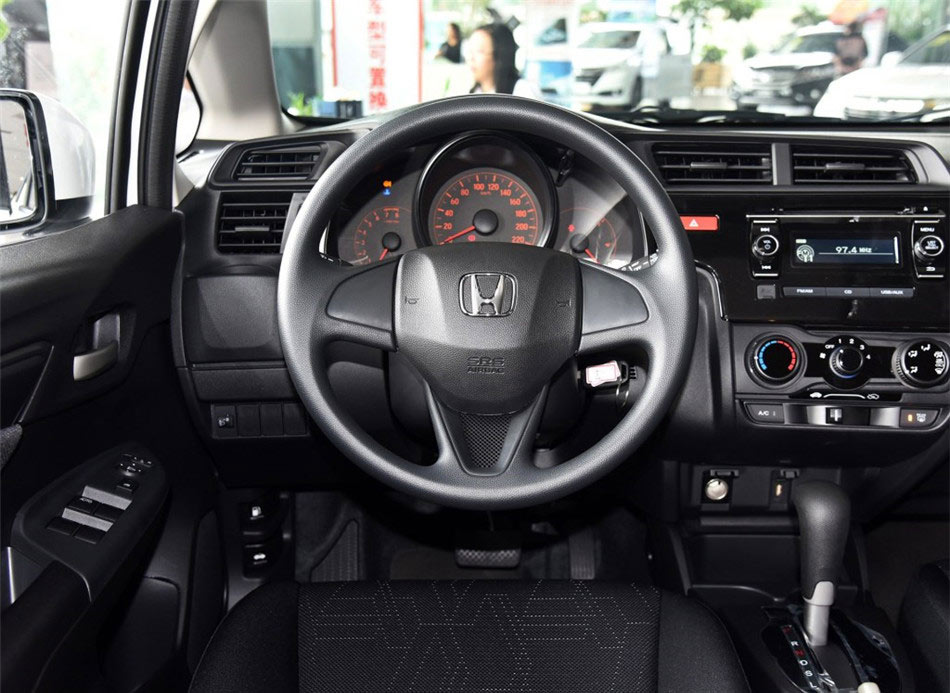 2016款 1.5L LX CVT舒适型