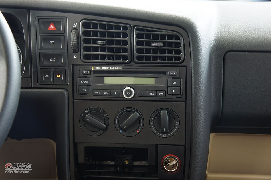 2011款1.6纪念版捷达