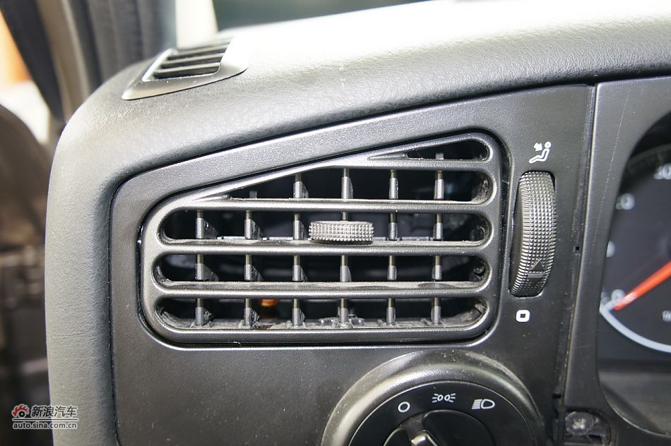 2011款1.6纪念版捷达