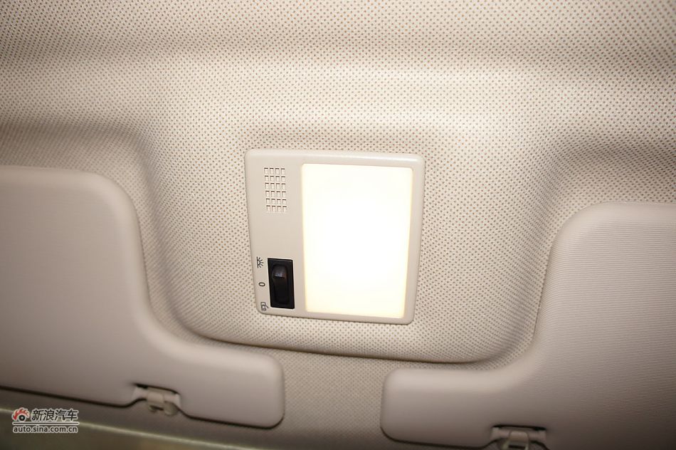 2011款1.6纪念版捷达