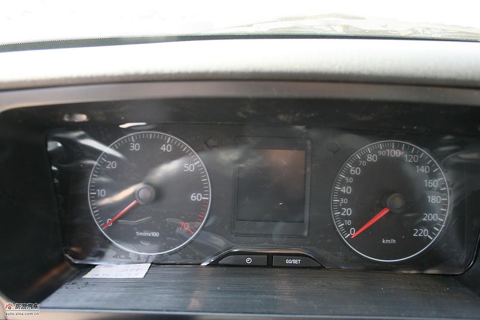 2010款捷达伙伴内饰实拍