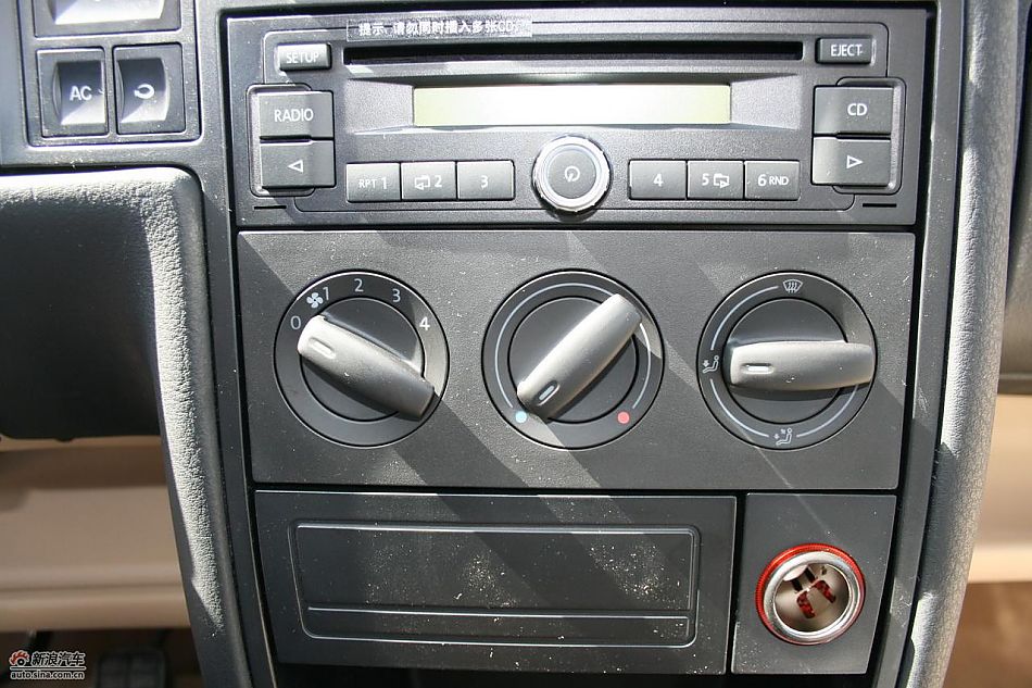 2010款捷达伙伴内饰实拍