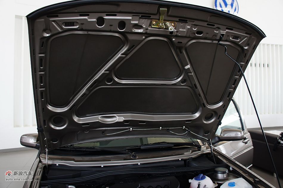 2011款1.6纪念版捷达