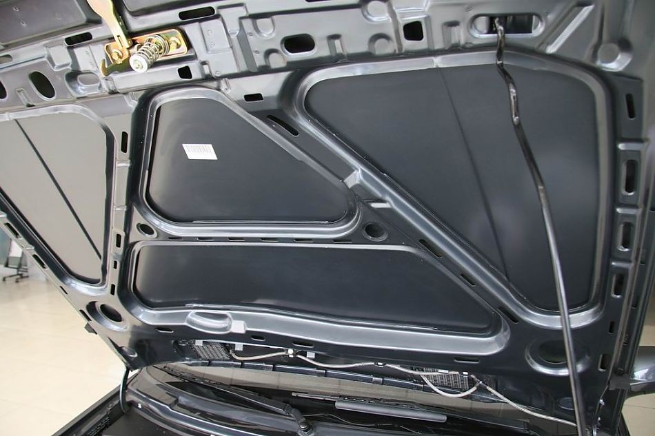 一汽大众新捷达发动机仓支架