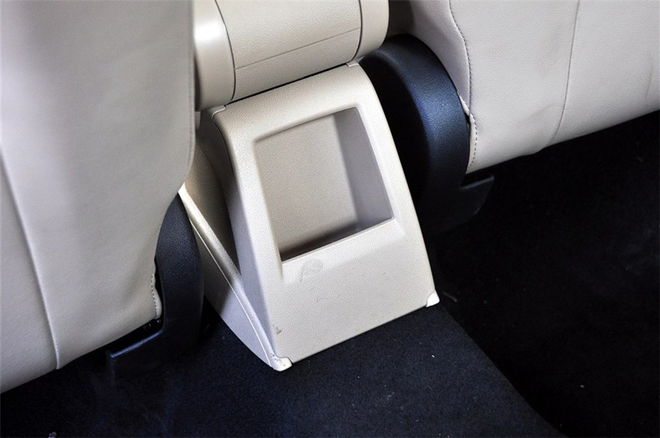 2013款捷达1.6L手动豪华型