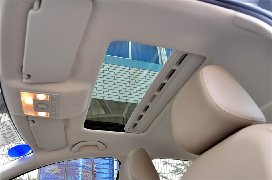 2013款捷达1.6L手动豪华型