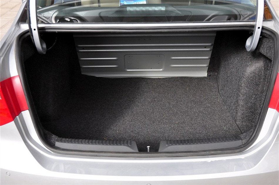 2013款捷达1.6L手动豪华型