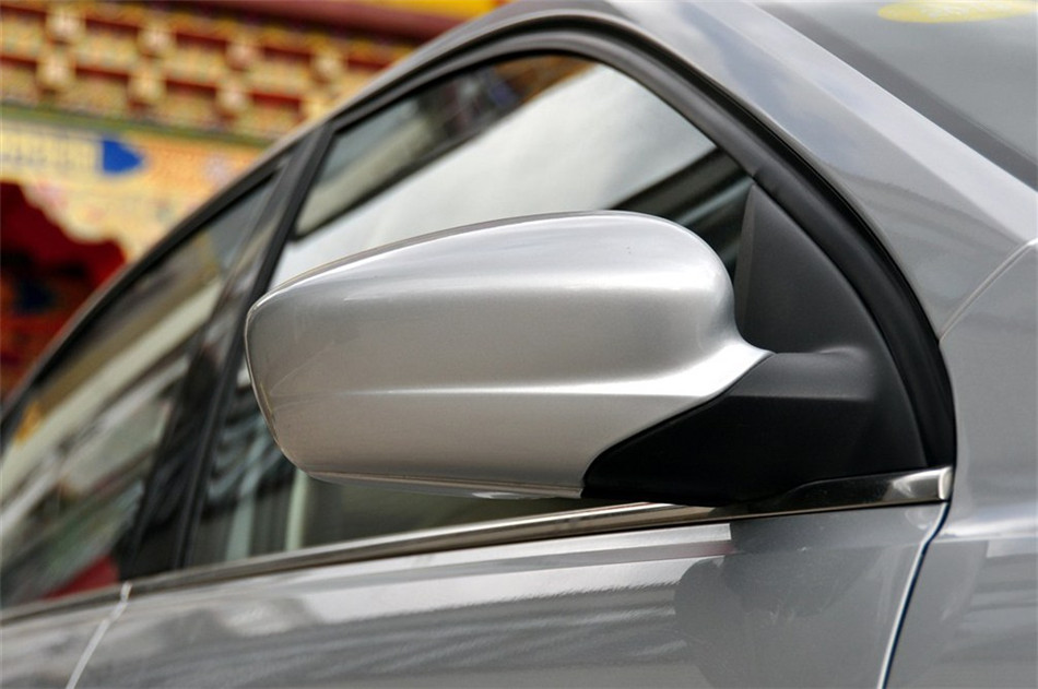 2013款捷达1.6L手动豪华型