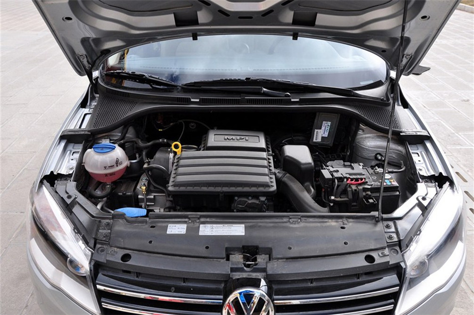 2013款捷达1.6L手动豪华型