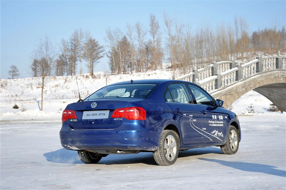 2013款捷达1.6L自动豪华型