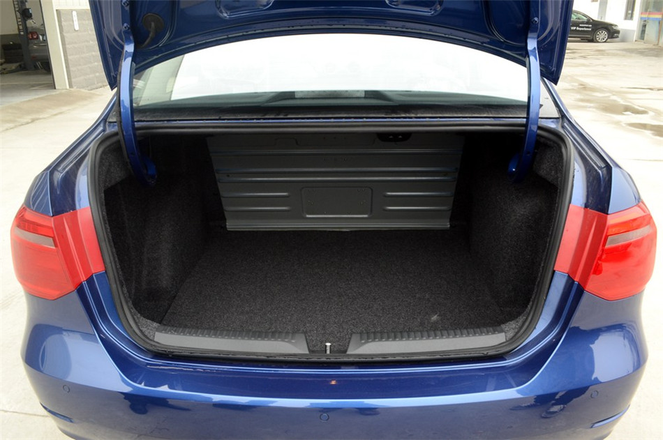 2013款捷达1.6L自动豪华型