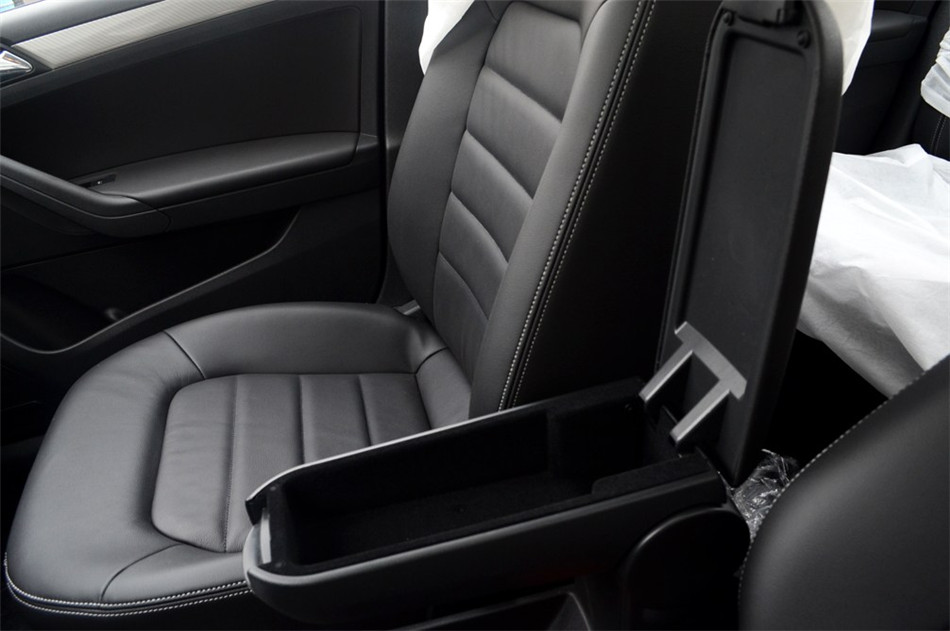 2013款捷达1.6L自动豪华型