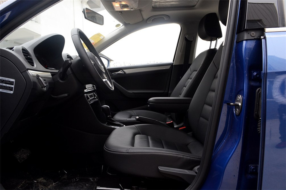 2013款捷达1.6L自动豪华型