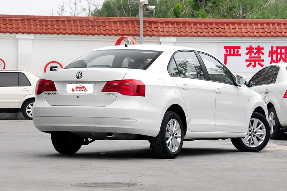 2015款 1.6L 自动舒适型 外观