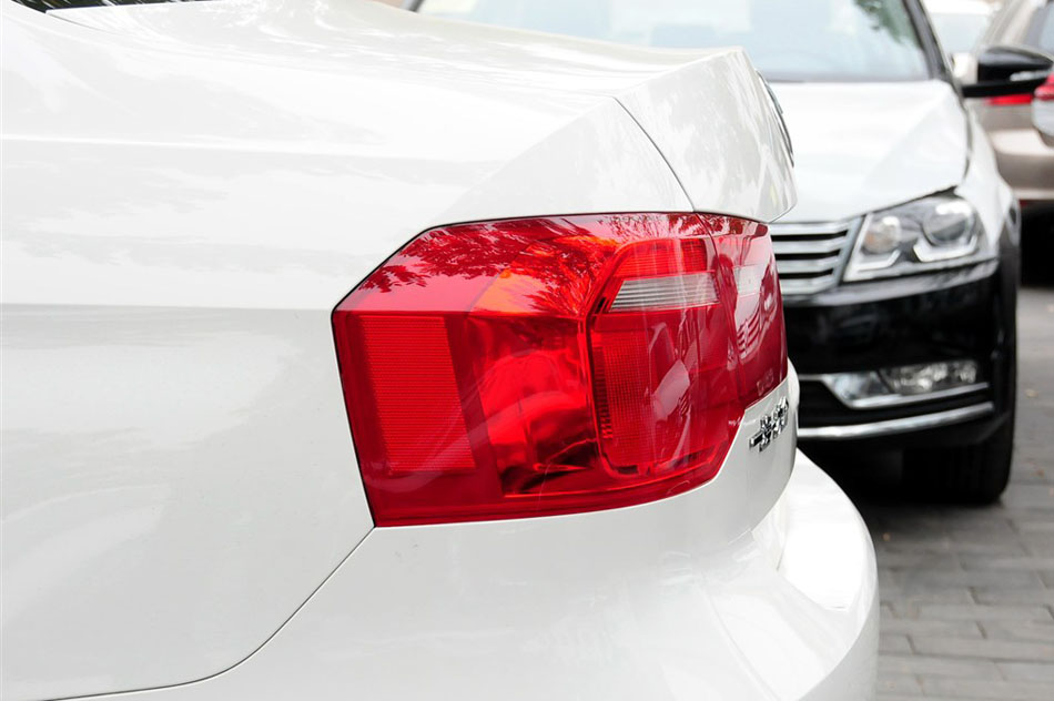 2015款 1.6L 自动舒适型 其他