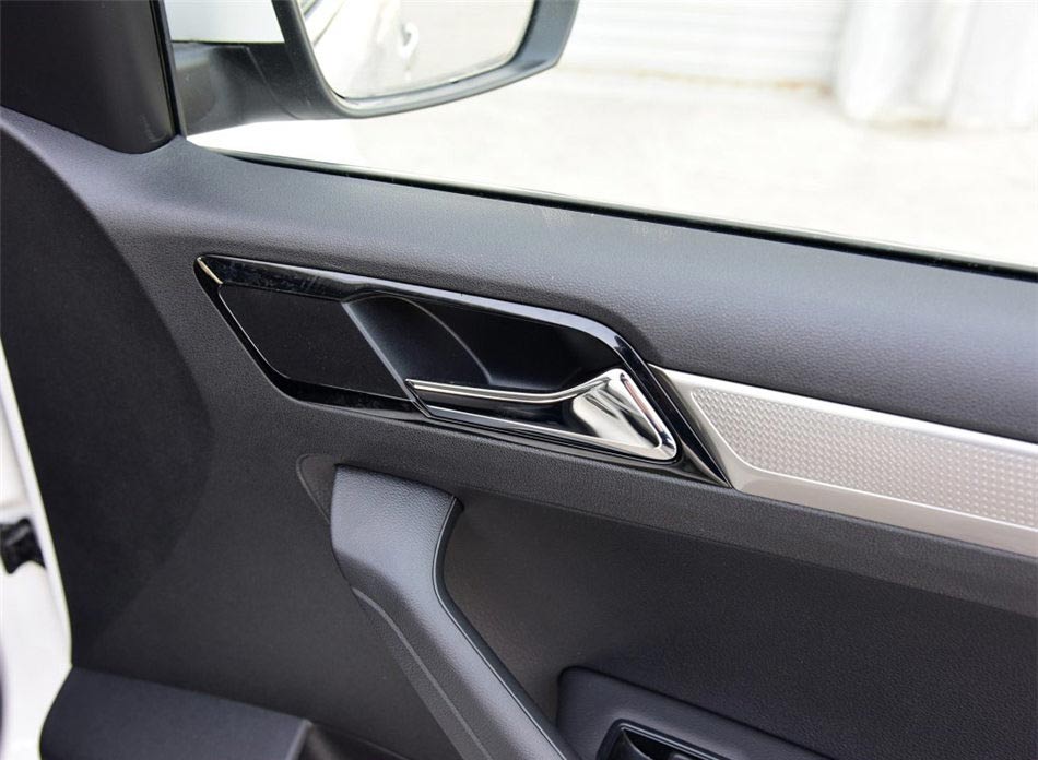 2017款捷达1.5L 自动舒适型 座椅空间