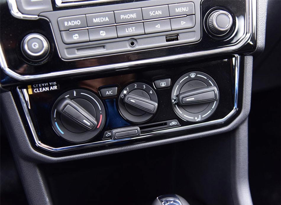 2017款捷达1.5L 自动舒适型 内饰功能