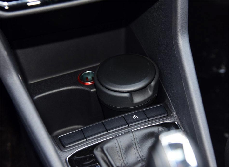 2017款捷达1.5L 自动舒适型 内饰功能