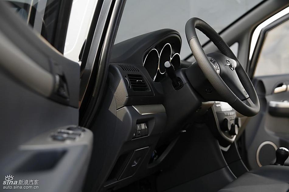 海马新一代普力马到店实拍图