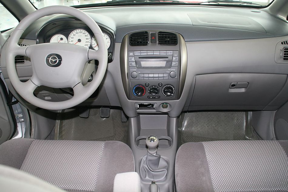 海马汽车新普力马内饰