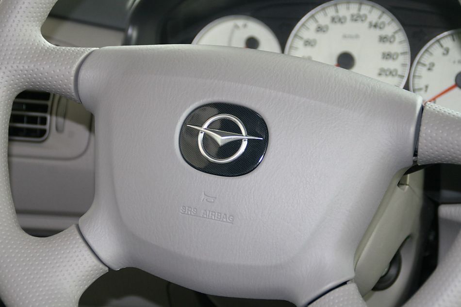 海马汽车新普力马方向盘