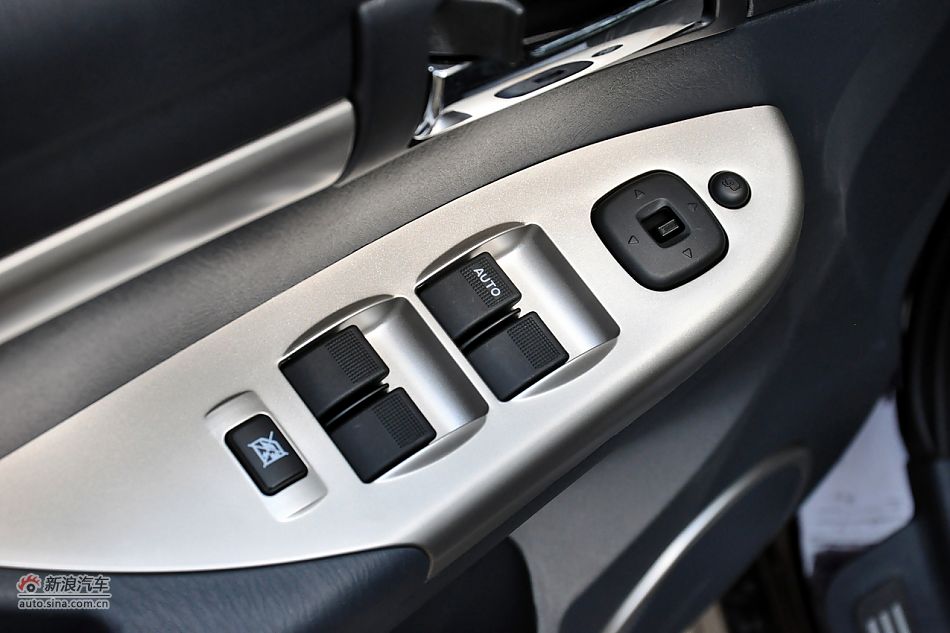 2012款普力马高清到店实拍