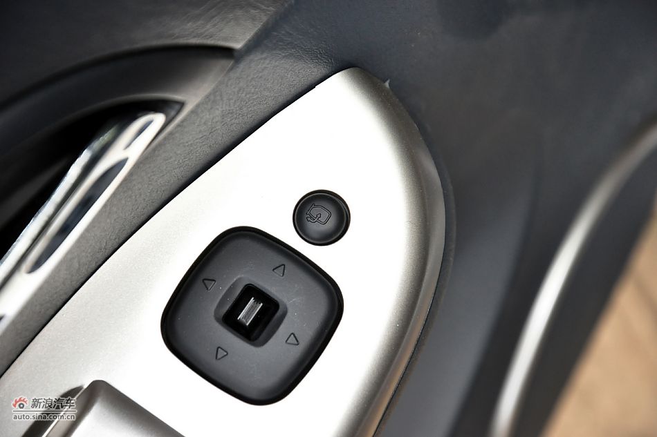 2012款普力马高清到店实拍