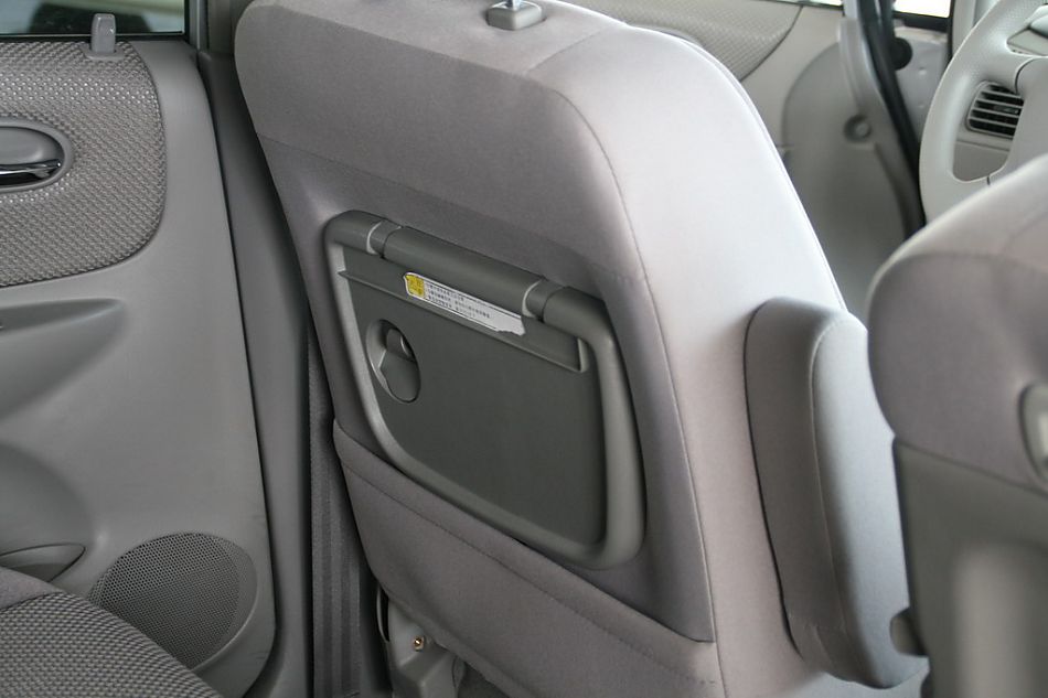 海马汽车新普力马座椅