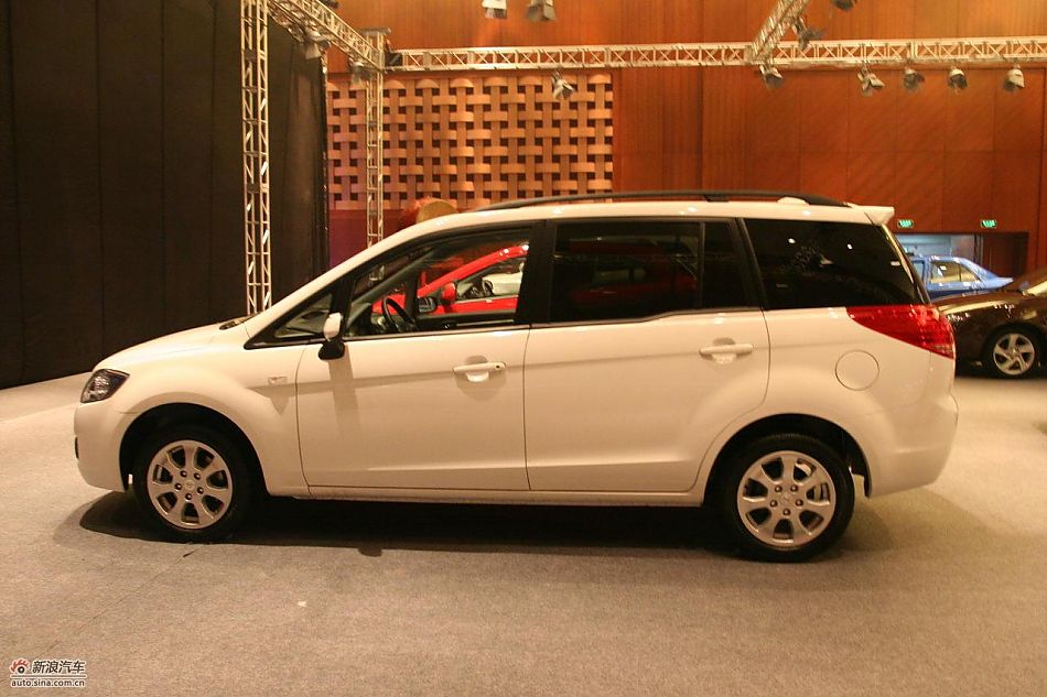 海马普力马外观