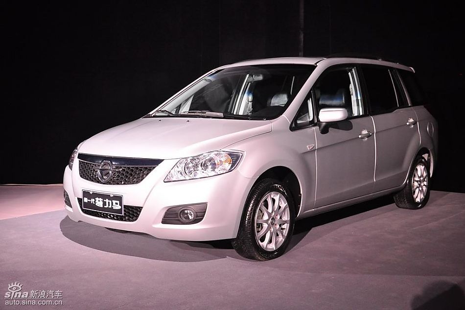 新一代普力马亮相