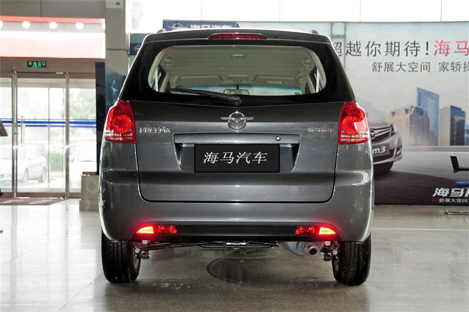 新普力马 2013款 1.6L MT 7座创想版 外观