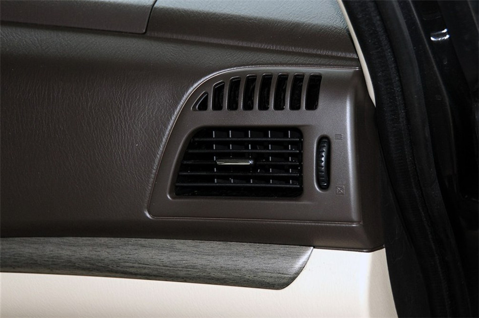 新普力马 2013款 1.6L MT 7座创想版 内饰 